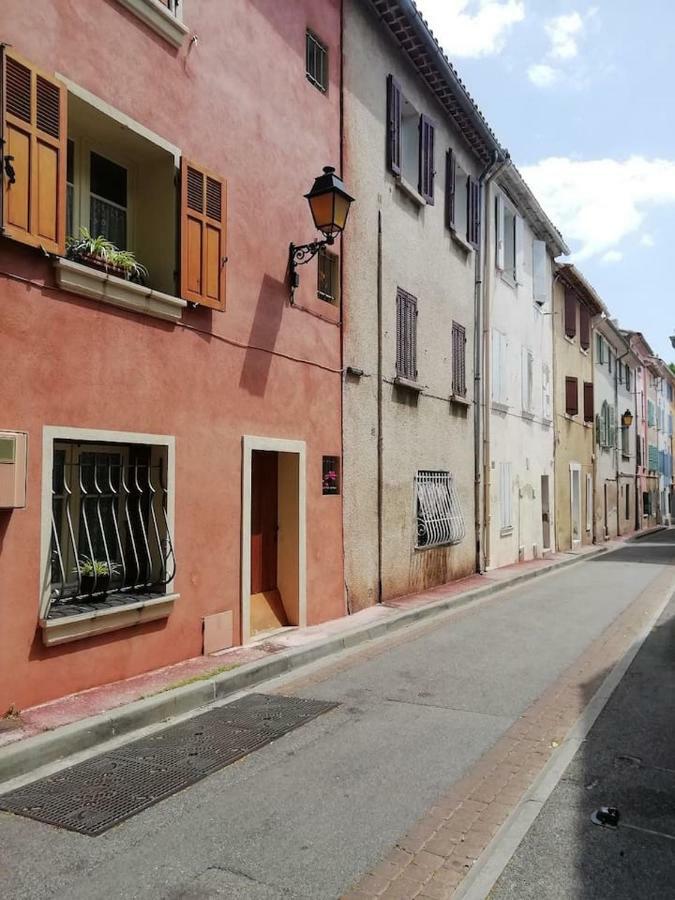 Charmant T2 Dans Le Vieux Centre De La Valette Du Var La Valette-du-Var Exterior foto